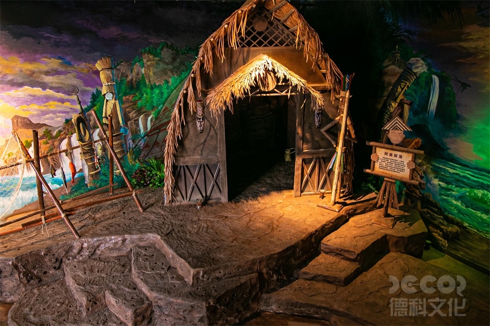 博物館設計中如何處理展品的交互式展示和保護？