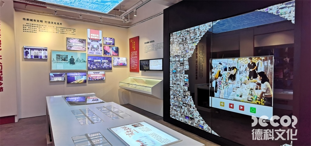 廣州展廳設(shè)計(jì)中，如何考慮展示品的氛圍和感官體驗(yàn)？